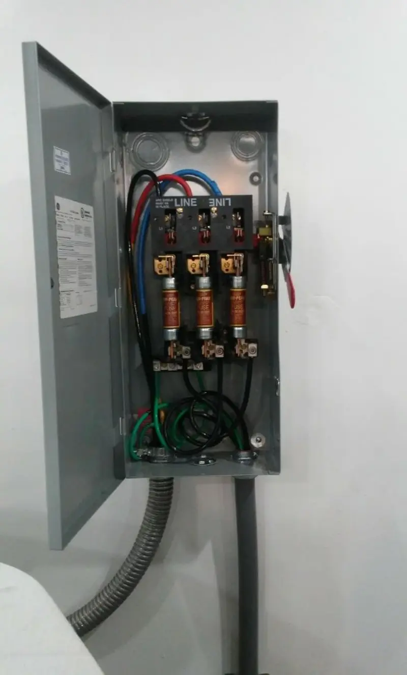 Three-phase disconnect switch installed for Electrical Wiring & Rewiring in Arcola